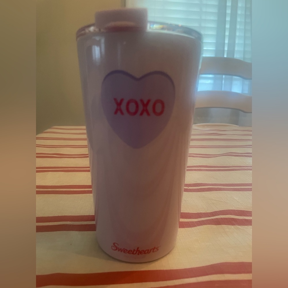 Brand New never used Sweethearts XO Tumbler! ❤️🩷